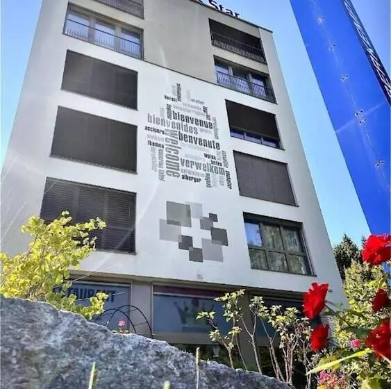 Hotelli Swiss Star Home