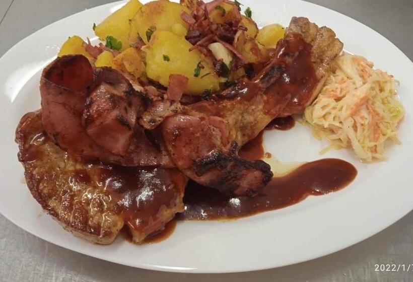 پانسیون Malá Svatá Hora   Penzion & Restaurace