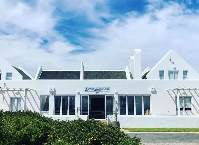 Majatalo West Coast Shores