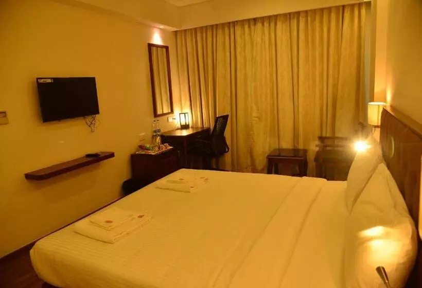 Thechi Hotels