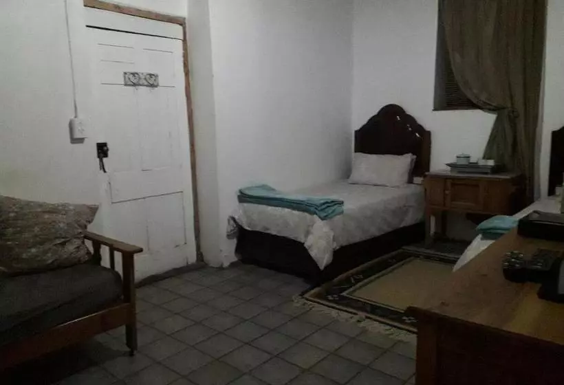 Aamiaismajoitus (B&B) Calvinia Guesthouse