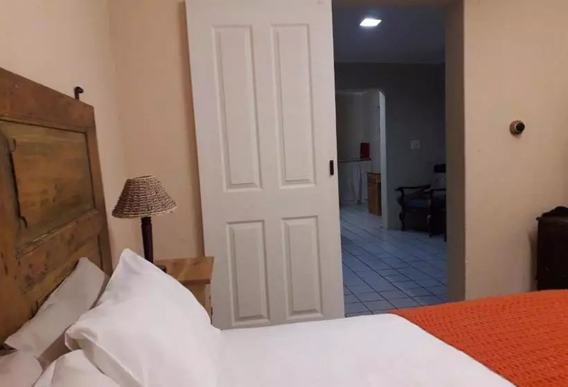 Aamiaismajoitus (B&B) Calvinia Guesthouse