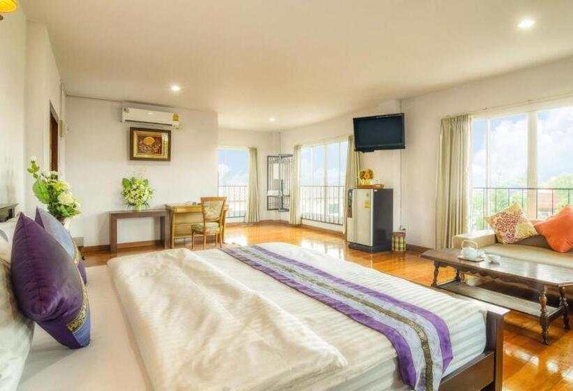 هتل A Boutique Resort