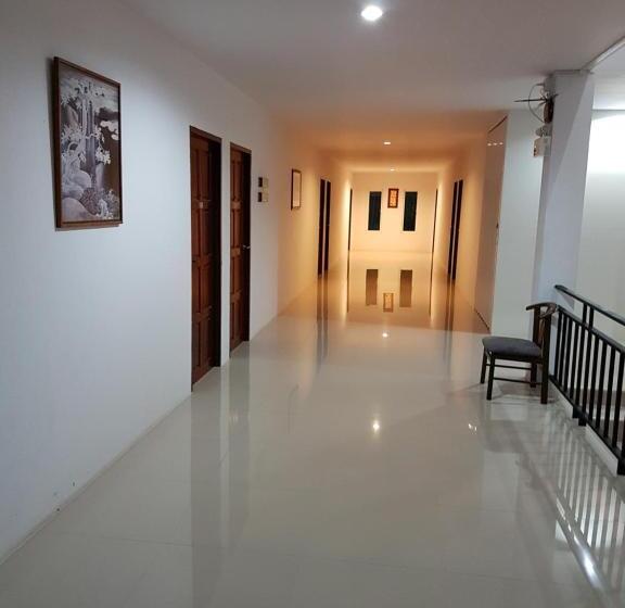 هتل A Boutique Resort