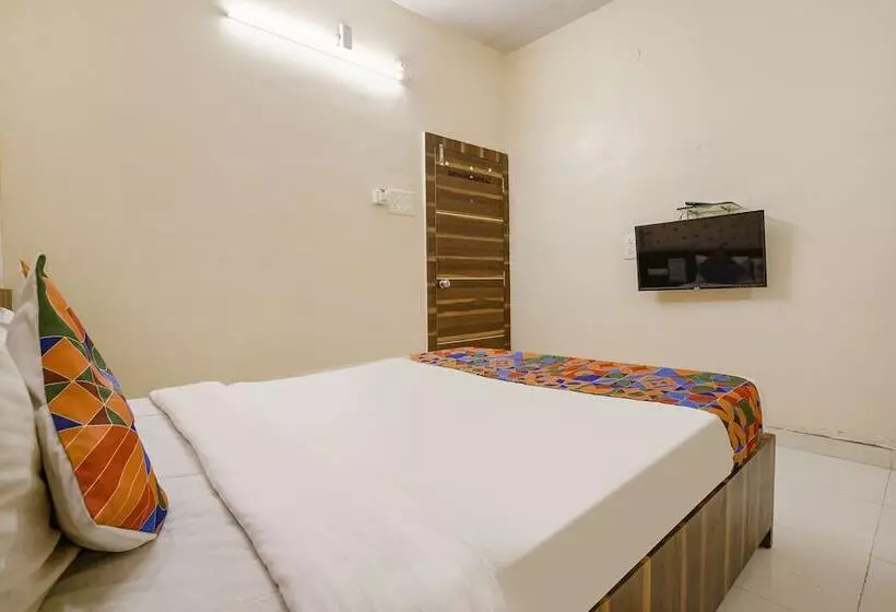 Hotelli Fabexpress Swara Residency