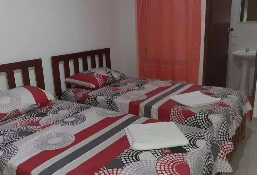 ホテル Hospedaje Tuuma