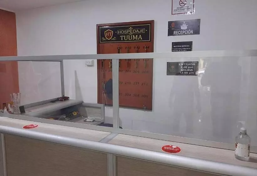 ホテル Hospedaje Tuuma