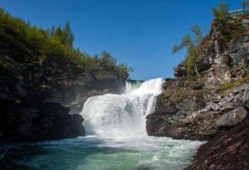 בית מלון כפרי L Klimpfjäll