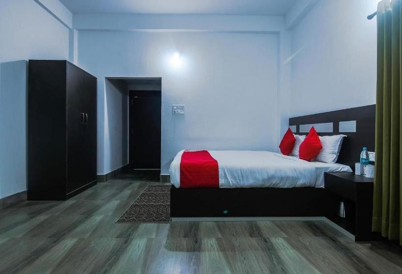 호텔 Oyo 35439  Shivaji Inn