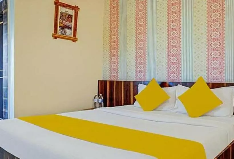 Hotelli Fabexpress Swara Residency