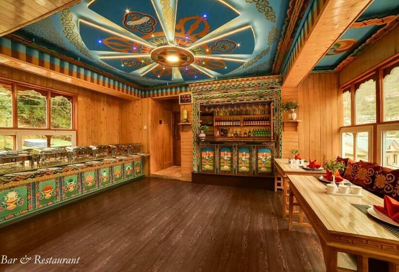 בית מלון כפרי Summit Panghen Metok