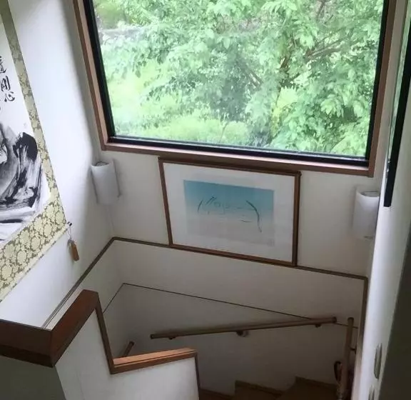 ペンション E.english Guest House