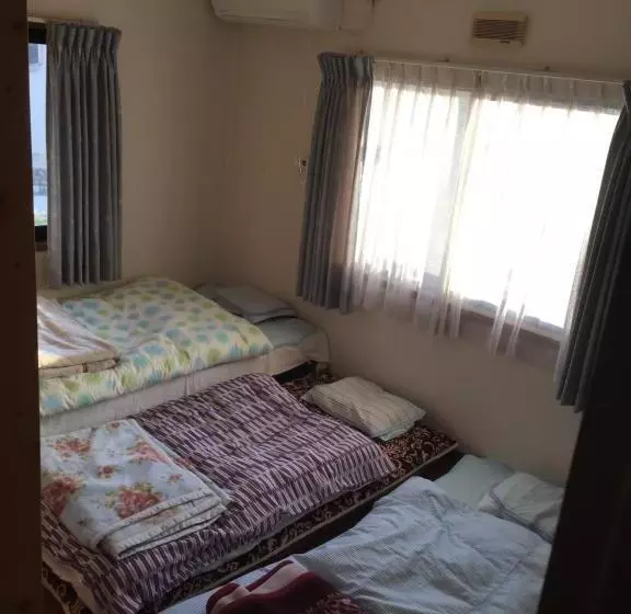 ペンション E.english Guest House