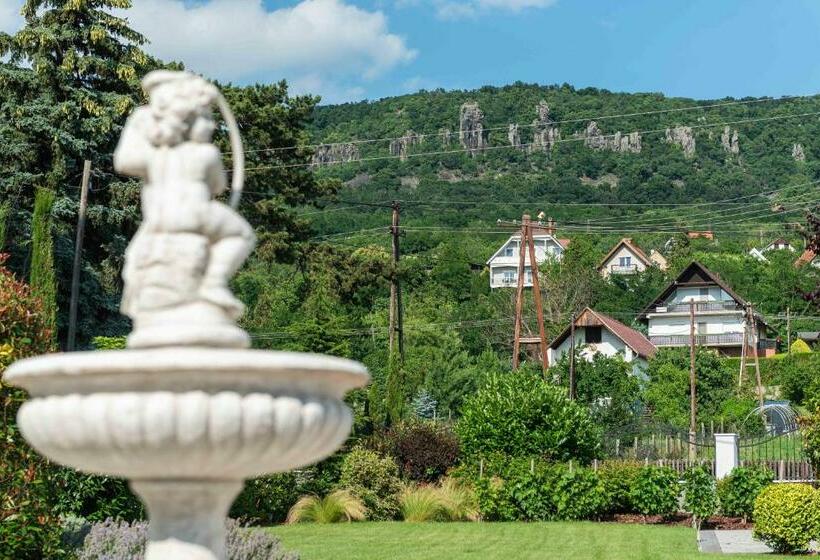 פנסיון Katzer Villa