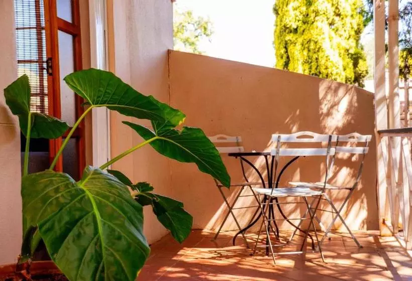 Majatalo Silver Swan Accommodation