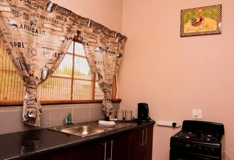 Majatalo Silver Swan Accommodation