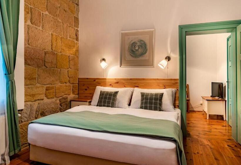 Wellness Hotel Zámeček