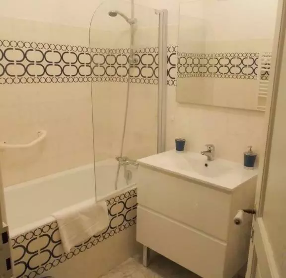 Aamiaismajoitus (B&B) Les Chambres D Eugénie