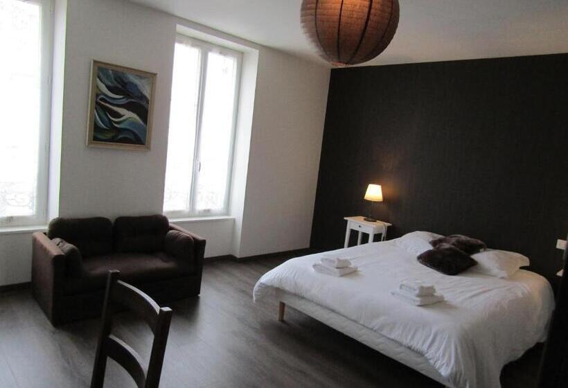 Bed and Breakfast Les Chambres D Eugénie