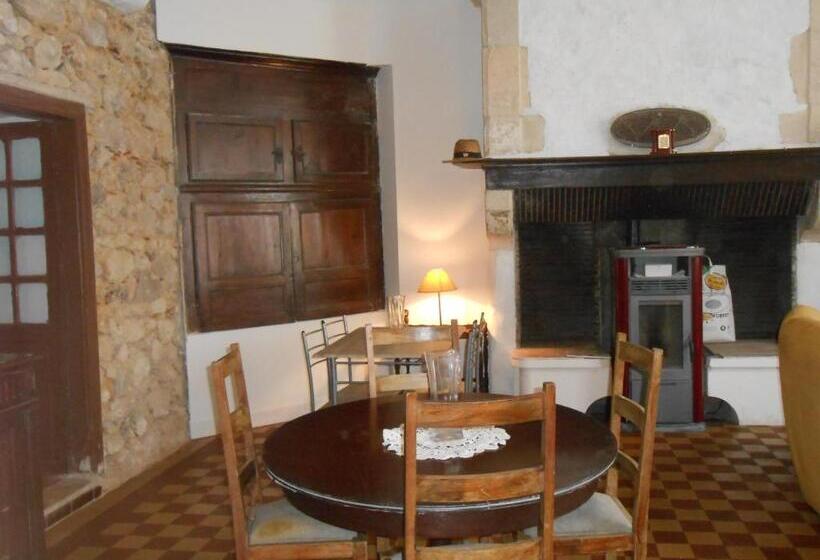 Bed and Breakfast Les Chambres D Eugénie