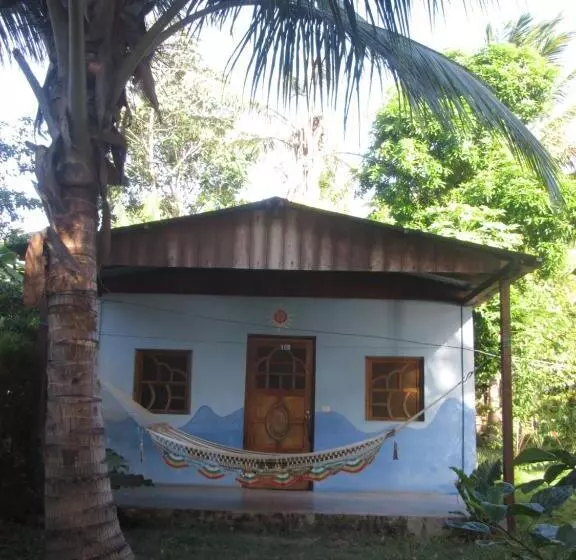 Aamiaismajoitus (B&B) Rosa's Lake Cabins