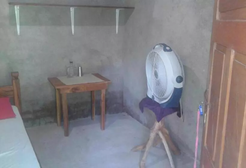 Aamiaismajoitus (B&B) Rosa's Lake Cabins