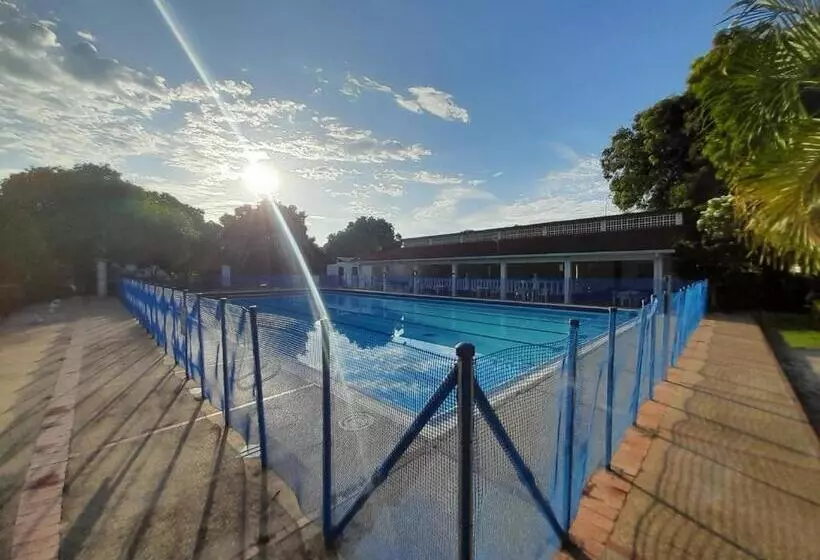 Hotel Campestre Cenvaturs