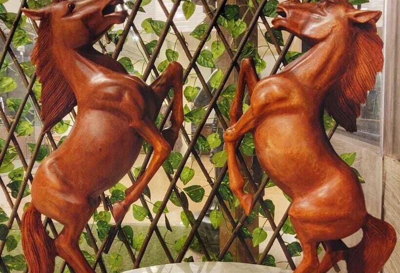 호텔 Harshawardhan