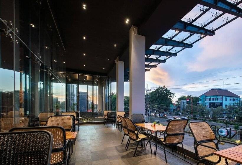 Luminor Hotel Airport Sidoarjo By Wh