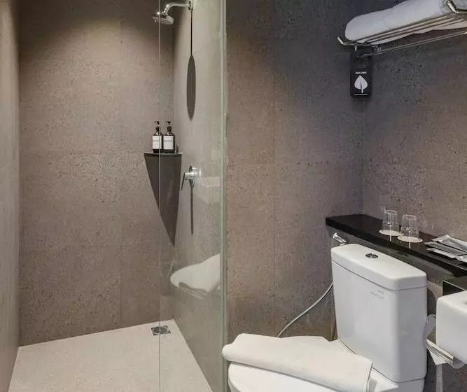 Luminor Hotel Airport Sidoarjo By Wh