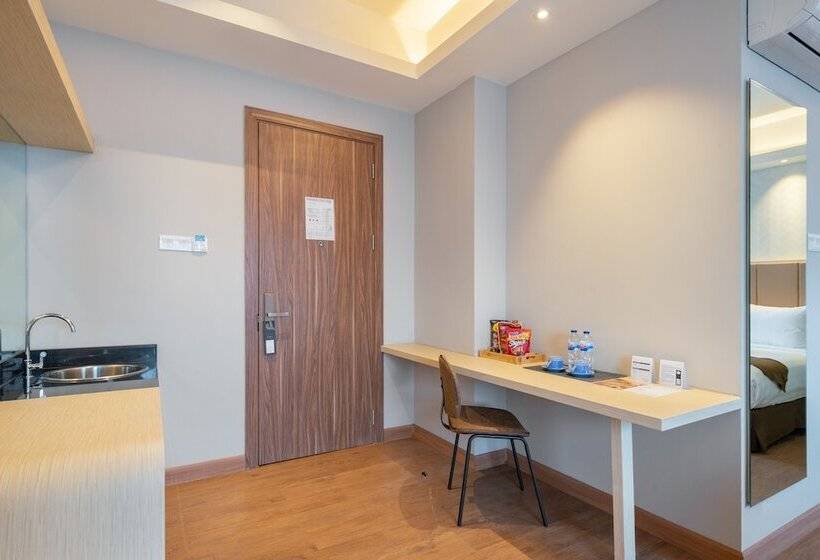 Luminor Hotel Airport Sidoarjo By Wh