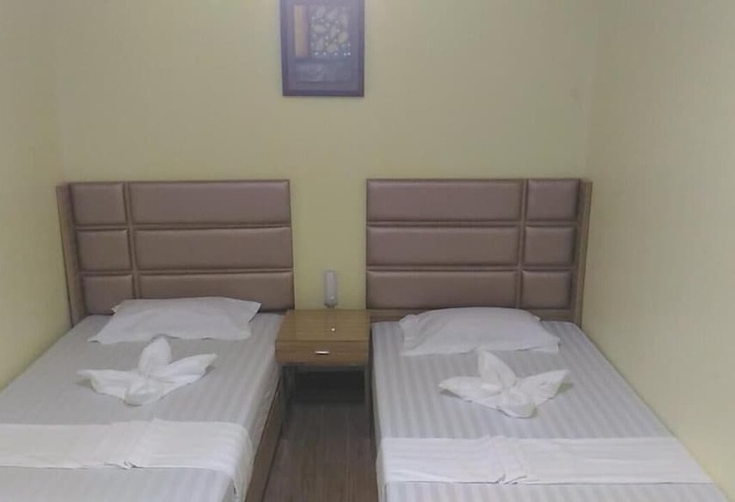 Meaco Royal Hotel   Plaridel