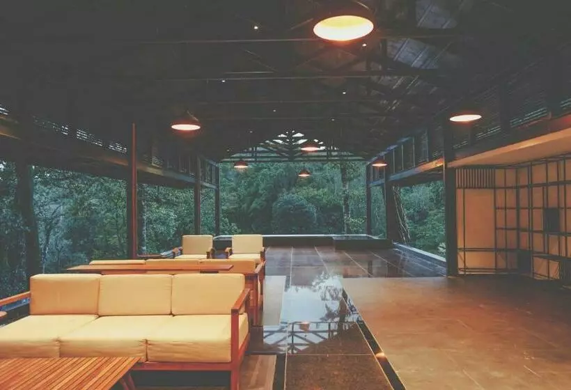 ホテル Welcomheritage Ayatana, Coorg