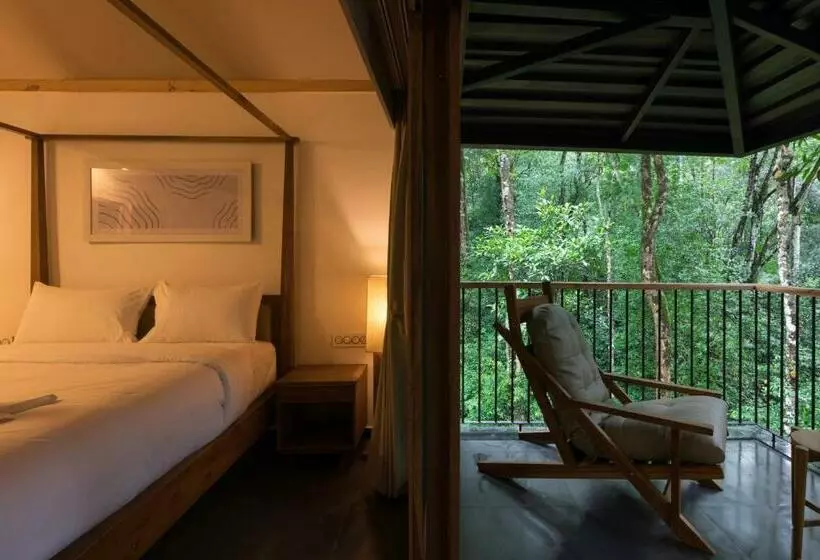 ホテル Welcomheritage Ayatana, Coorg