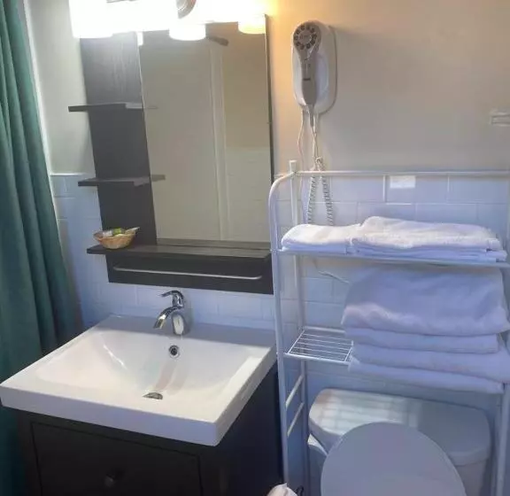 Huron Sands Motel And Restaurant