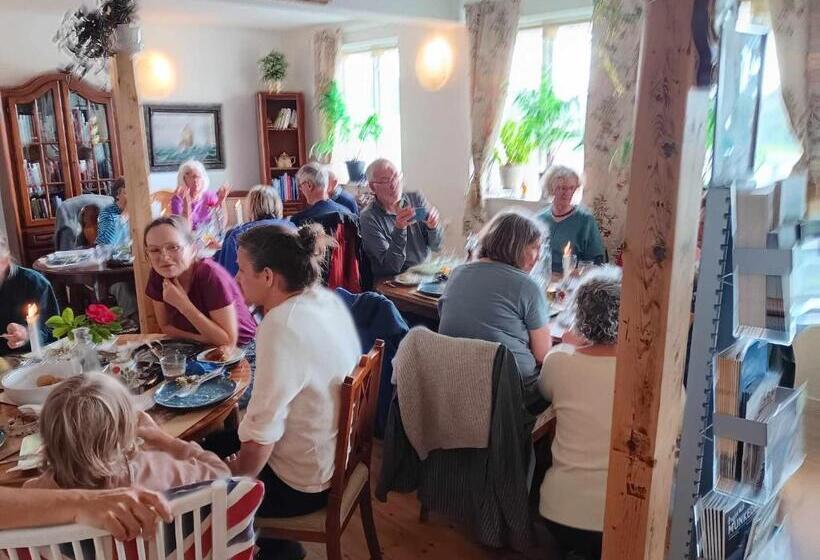 Пансион Bottna Inn