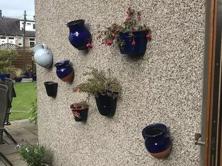 Pension Dunclutha Guest House