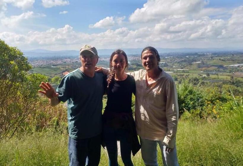 ペンション Hostal Macondo Inn