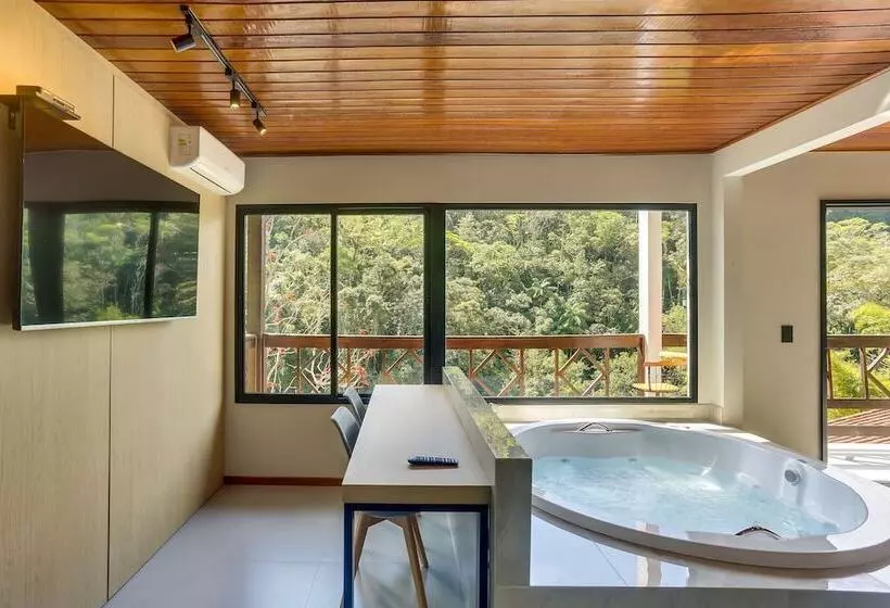 Majatalo Pousada Alpenhof