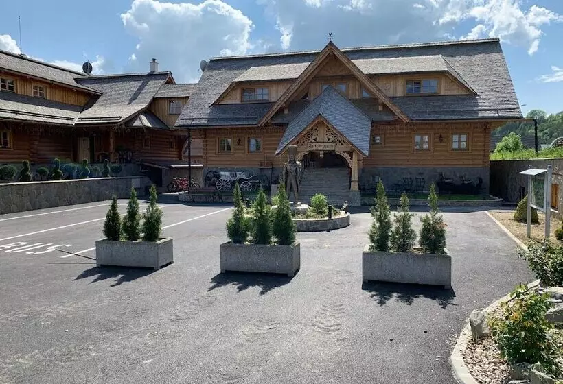 Majatalo Zbojnicky Penzion