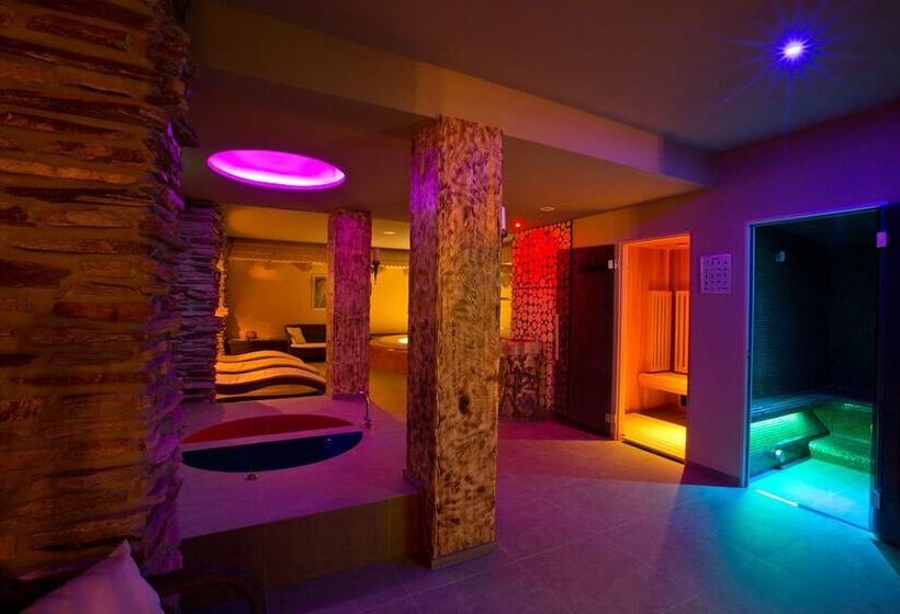 פנסיון Zbojnicky Penzion