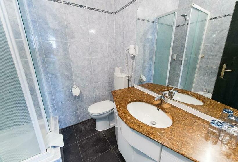 فندق صغير Gasthof Turmwirt