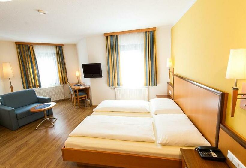 فندق صغير Gasthof Turmwirt