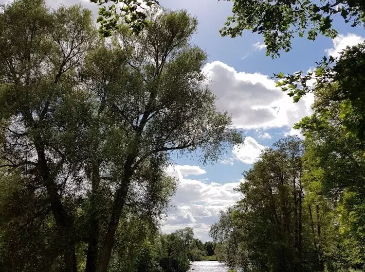 ユースホステル Kolbäcks Gästgivaregård