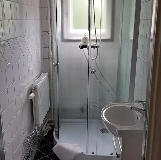 ユースホステル Kolbäcks Gästgivaregård