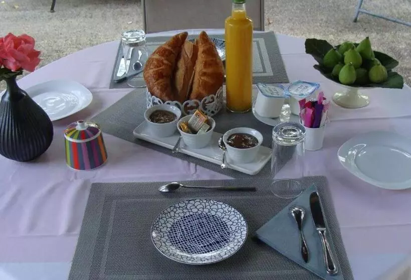 Aamiaismajoitus (B&B) Le Guinguetton Chambre D Hôtes