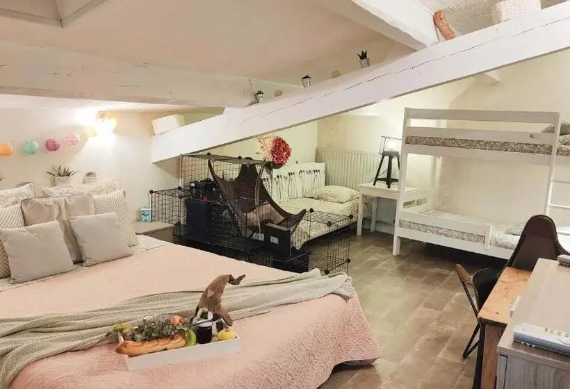 Aamiaismajoitus (B&B) Les Rêves D églantine Et D Augusta Chambres Et Gîtes