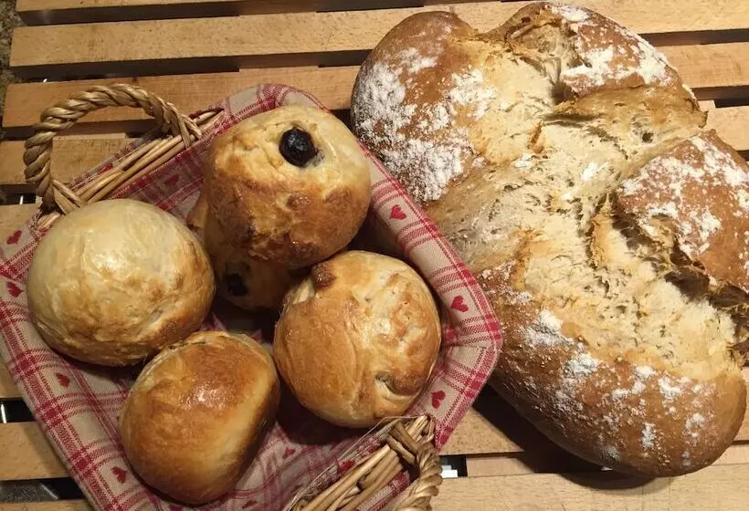 Aamiaismajoitus (B&B) Riad Des Neiges