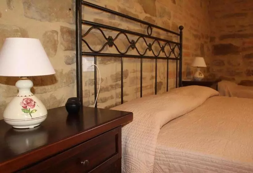 ホテル Agriturismo Borgo Umbro
