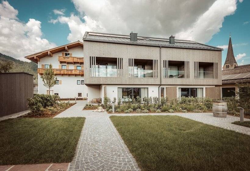 Neuwirt   Boutiquehotel & Wirtshaus